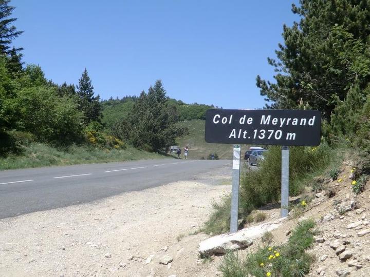 Col de Meyrand situé au dessus du village
