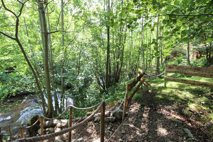 L'accès à la baignade en rivière.