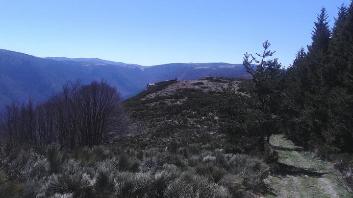 Chemin des Crêtes Circuit via Lalligier
